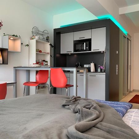 Exklusive WohlfüHloase By Rabe - Parkplatz & Free Netflix & Coffee-Bar Karlsruhe Exterior foto